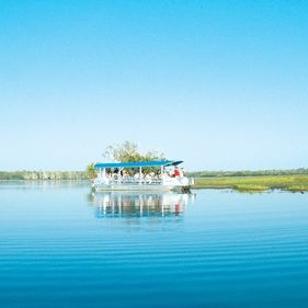 Yellow Water (Ngurrungurrudjba) Billabong. Photo: Tourism NT