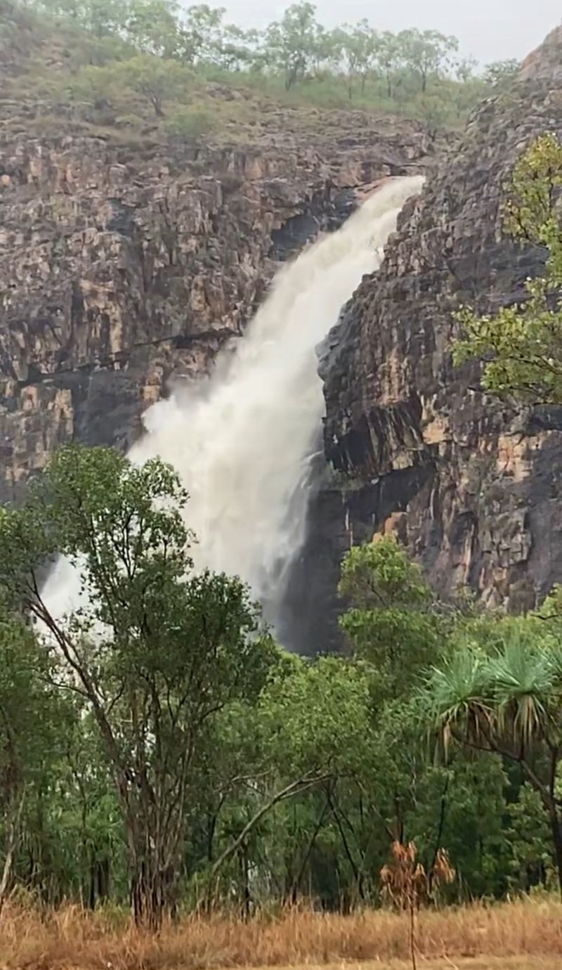 Gunlom Falls.