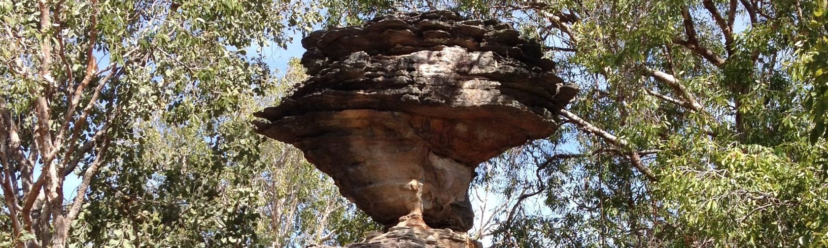 Bardedjilidji Sandstone walk