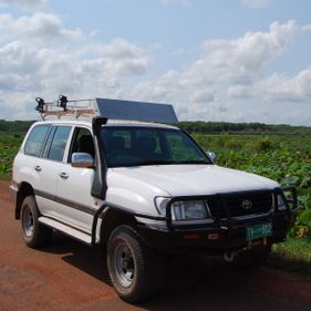 Brookes Australia tour vehicle. Photo: Brookes Australia Tours