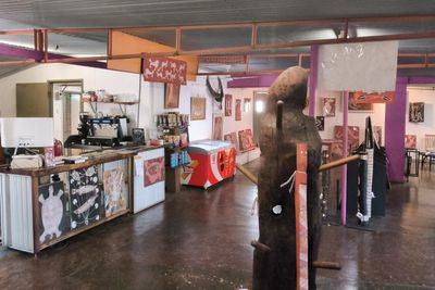 Manbiyarra border store.